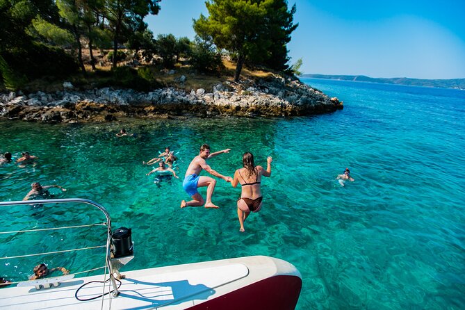 Full-Day Catamaran Cruise to Hvar & Pakleni Islands with Food and free Drinks - Solta Island on the Way Back: Fruit, Cakes, and the Late-Sun Vibe