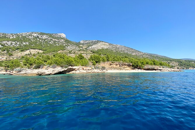Full-Day PRIVATE Tour to ZLATNI RAT & HVAR - Food, drinks, and comfort: what’s included and how to plan lunch
