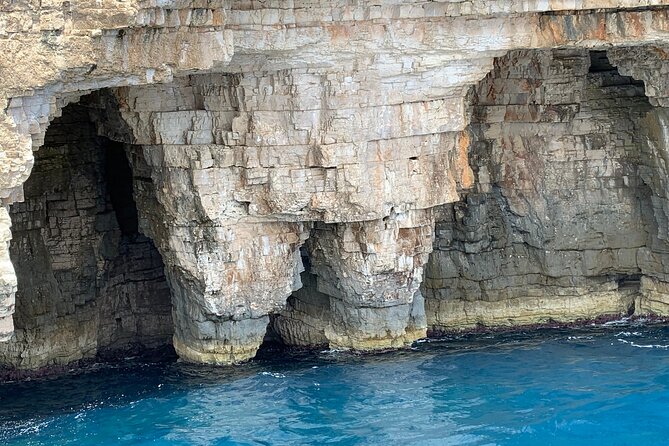 Fully customized private boat trip from Trogir and Split - Stop 2: Solta Island for Clear Water and a Quieter Vibe