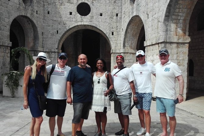 Game of Thrones Legacy - Stop 4: Luza Square, a quick stop for Dragon thinking