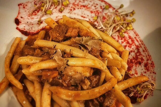 Gastro and History Jewels Experience in Split - The gastro plan: starters, soparnik, and slow-cooked dalmatian pashticada