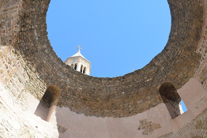Grand Split Walking Tour with Diocletian's Palace - What you actually learn about Split architecture, history, and art