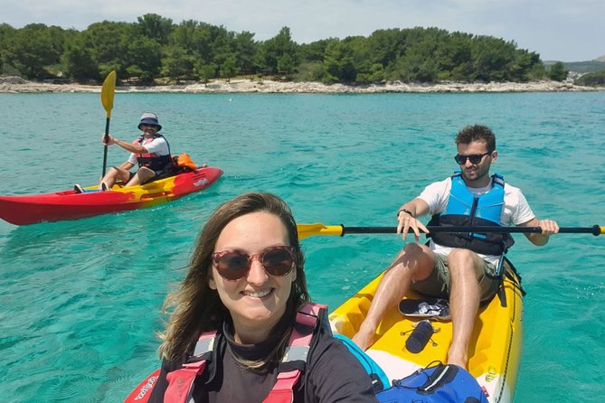 Guided kayaking tour to Pakleni islands - Why kayak time beats a bus to the same views