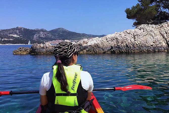 Guided kayaking tour to Pakleni islands - Learning the strokes, then getting to the good coves