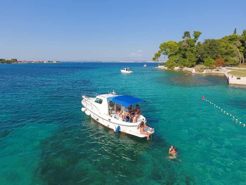 half day group speedboat tour of the islands around Zadar - Speedboat thrills with Ugljan and Preko within reach