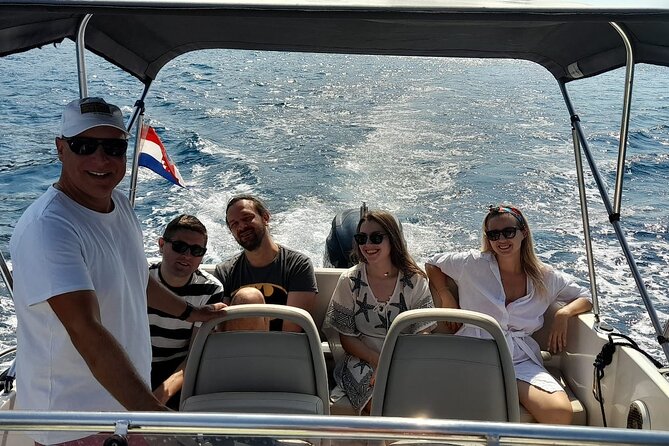 Half-Day Private Speed Boat Tour in Dubrovnik on Elaphiti Islands - The Green Cave stop: quick, visual, and easy to enjoy