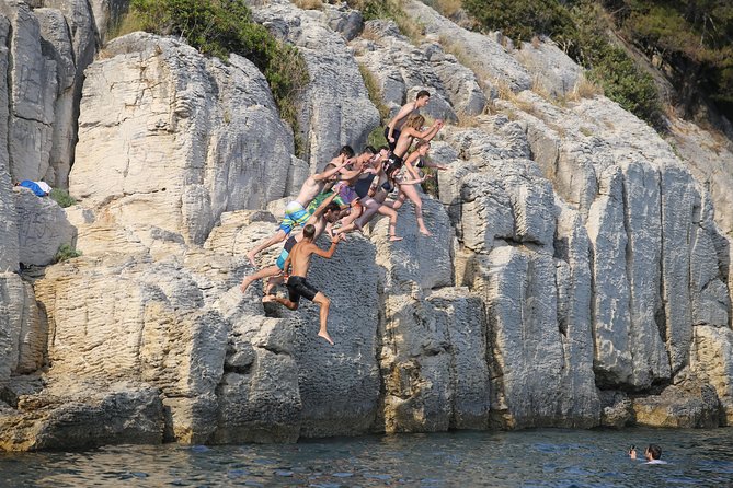 Half-Day Split Sea Kayak Adventure - Snorkeling equipment included: use it for short, satisfying water time