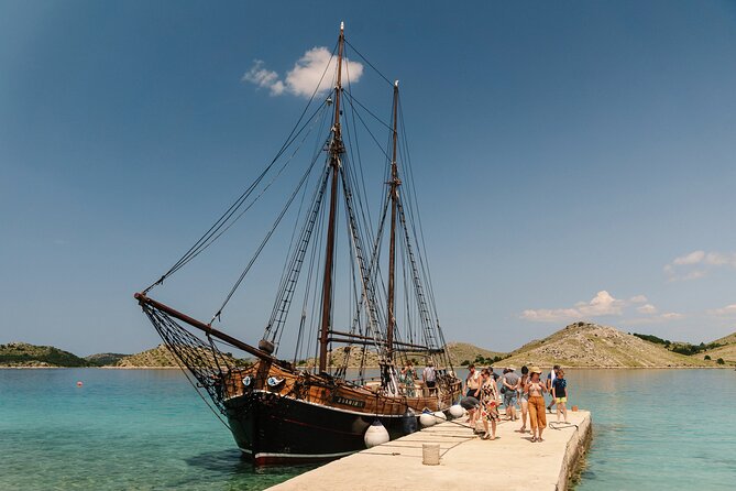 Highlights of Kornati by Traditional Sail Boat - Kornat Island National Park at 10:45: Brunch and First Sea Time