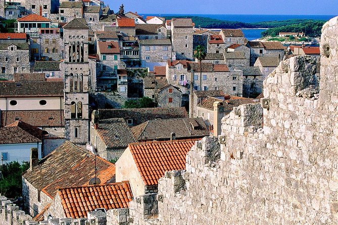 Hvar and Pakleni Tour with Speedboat Ride from Split or Trogir - Comfort, Pace, and Who This Tour Suits Best