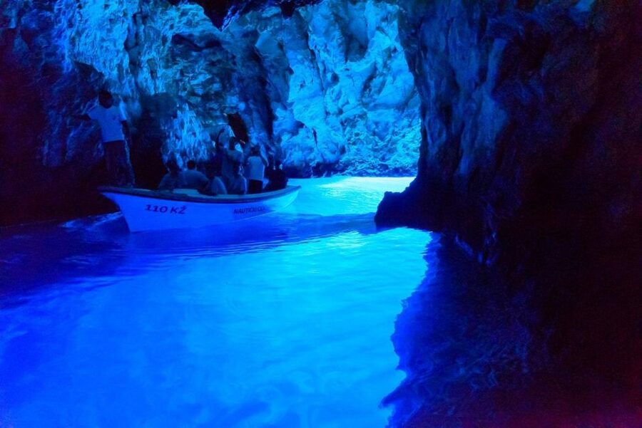 Hvar:Blue & Grenn Cave and Vis Island Private Speedboat Tour - Stiniva Cove under high cliffs: dramatic views and a pebble beach