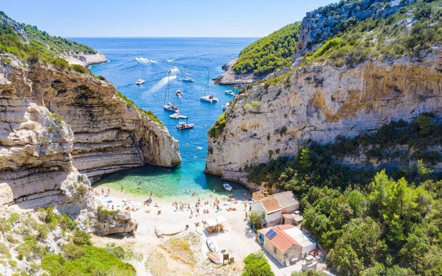 Hvar:Blue & Grenn Cave and Vis Island Private Speedboat Tour - Biševo and the Blue Cave: transfer to a shuttle boat for the cave visit