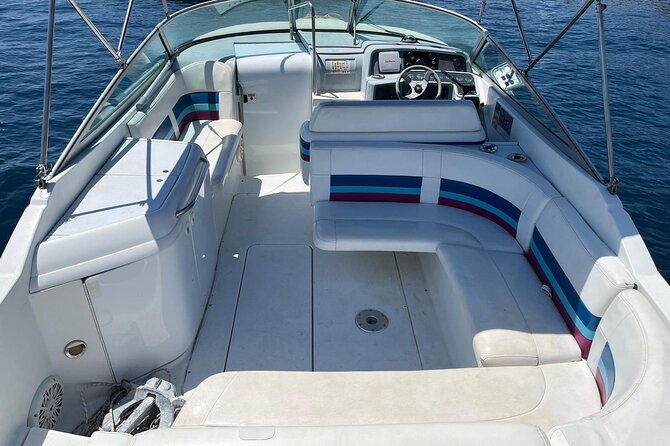 Hvar Delight: Private Speed Boat Tour - Taršće Bay in Hvar: A Quiet Last Swim Before You’re Done