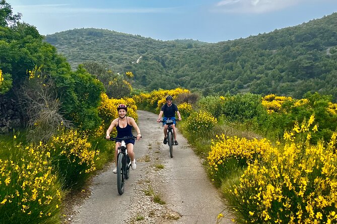 Hvar Island Guided E-Bike Adventure - Stari Grad Old Town: where the route earns its history time