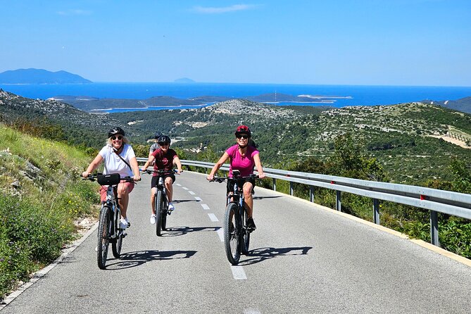 Hvar Island Self-Guided E-Bike Tour - Stop 5: Fortica above Hvar Town, panoramic views and the €10 entrance
