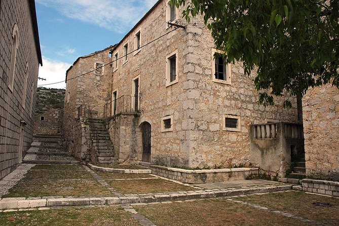 Hvar Lavender Tour - Transportation and timing: why it feels low-stress