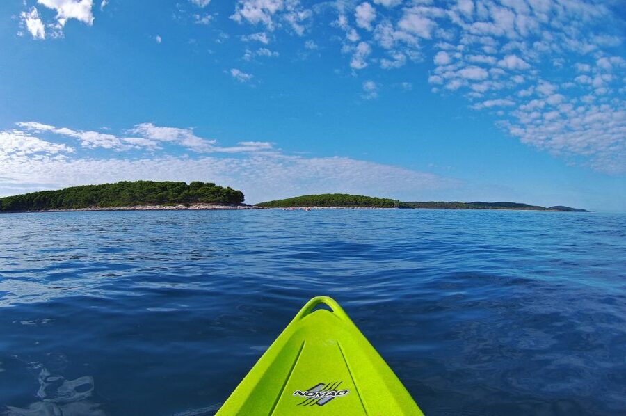 Hvar: Pakleni Islands Self-Guided Kayaking Tour - How self-guided really works on the Pakleni islands