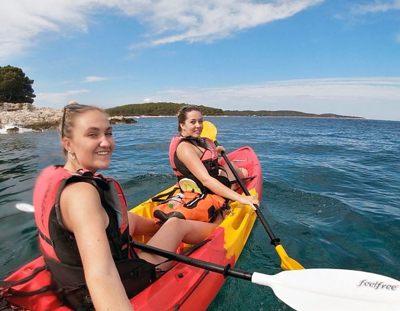 Hvar: Pakleni Islands Self-Guided Kayaking Tour - Snorkeling masks and dry-bag packing: the gear rhythm that saves you