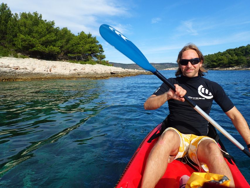 Hvar: Pakleni Islands Self-Guided Kayaking Tour - Meeting the kayaks: sit-on-top stability and real dry-bag value