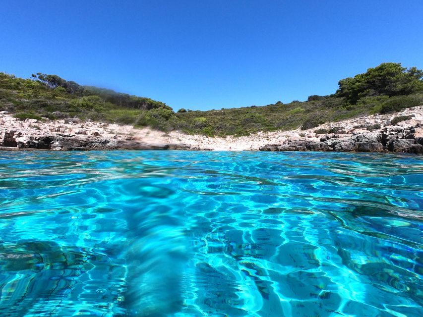 Hvar: Private Sailing Boat Trip with Swimming and Snorkeling - Mlini beach: your first taste of the clear-water Hvar feeling