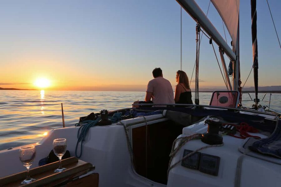 Hvar: Romantic Sunset Sailing Experience On A Comfort Yacht - Who should book this Hvar sunset sail