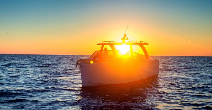 Hvar: Sunset and Pakleni Islands with a Speed Boat - Why this 90-minute sunset speedboat makes sense in Hvar