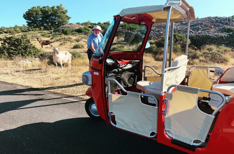 Hvar: Tuk Tuk island tour - Stari Grad viewpoint and the UNESCO plain: seeing the island’s big picture