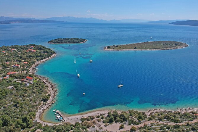 Islands Brač, Šolta & Blue lagoon - Private speedboat tour - Speedboat pacing: how you see more without feeling rushed