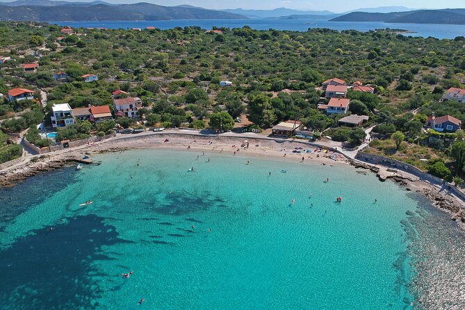Islands Brač, Šolta & Blue lagoon - Private speedboat tour - Starting from Trogir at 9:00 with pickup that reduces hassle