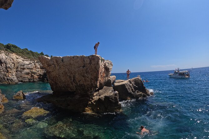 Kamenjak Nature Park: Kayak Tour with Snorkeling & Cave Exploring - Paddling off from Premantura, right by Pula