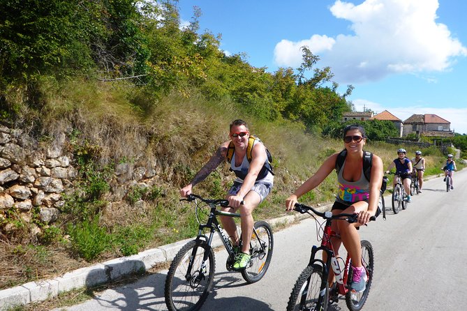 Kayak and Bike Tour to Sipan island from Lopud - Cycling Sudurad to Luka: Olive and wine gardens on quiet roads