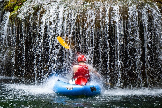 Kayaking at the Mreznica Canyon - From Raftrek Base to the River: Your 3-Hour Flow