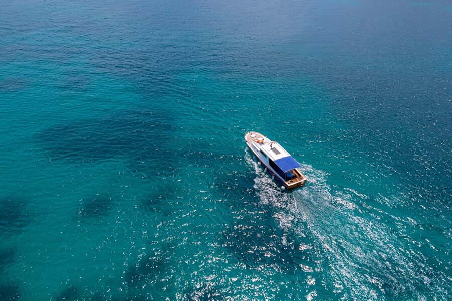 Korčula: Sail Away - tour with traditional craftmanship boat - Snorkeling and swim time: how to make it enjoyable
