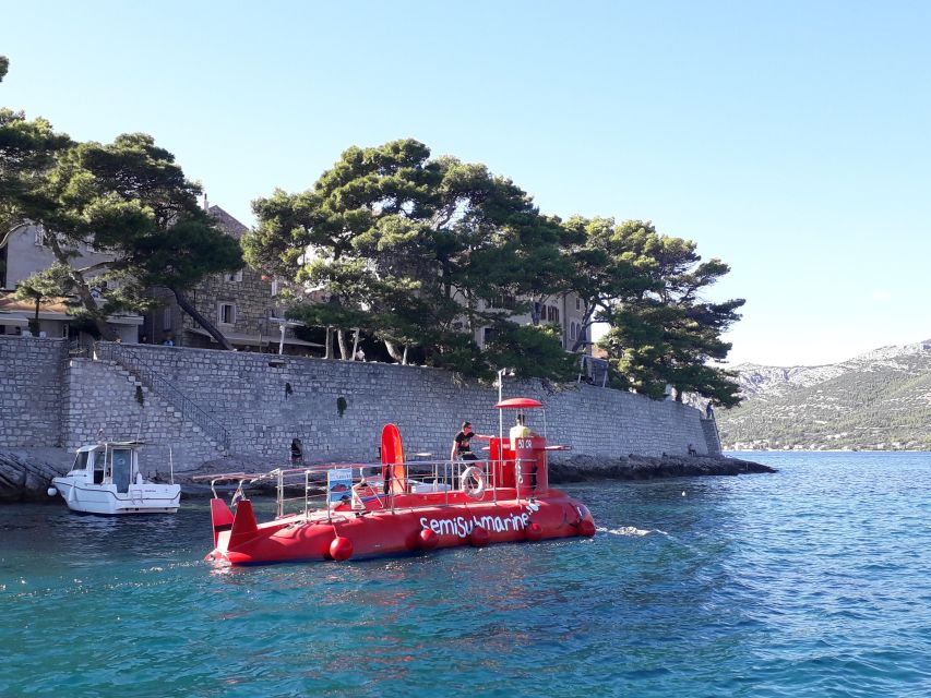 Korcula: Semi-Submarine Tour - Crew and language support that keeps the tour friendly