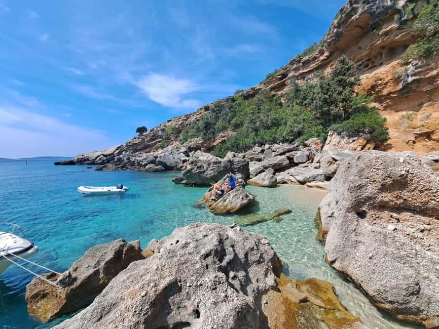 Korčula Snorkeling&Swimming, Shipwreck & More, Private Tour - Trubica Beach: the calm swim and relax moment