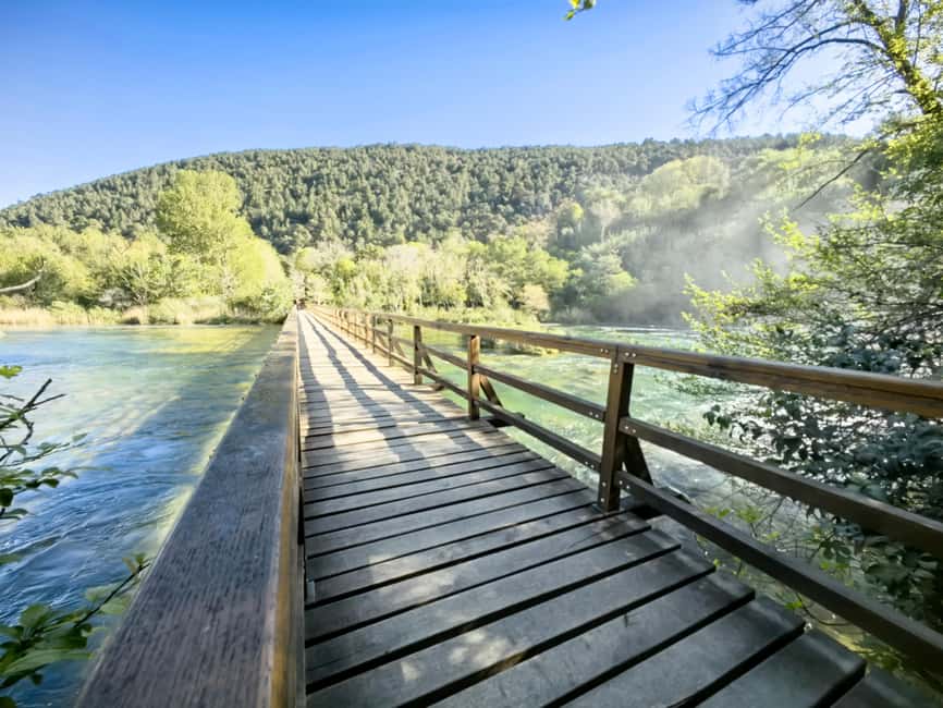 Krka waterfalls tour with lunch from Split - Meeting in Split: what the 7:45 start really means