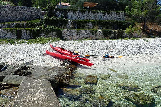 Lumbarda-Sunset Kayaking Experience with picnic: Wine and Sweets - The Sunset Spot, Sunset Swim, and What GRK Tastes Like at the Right Moment