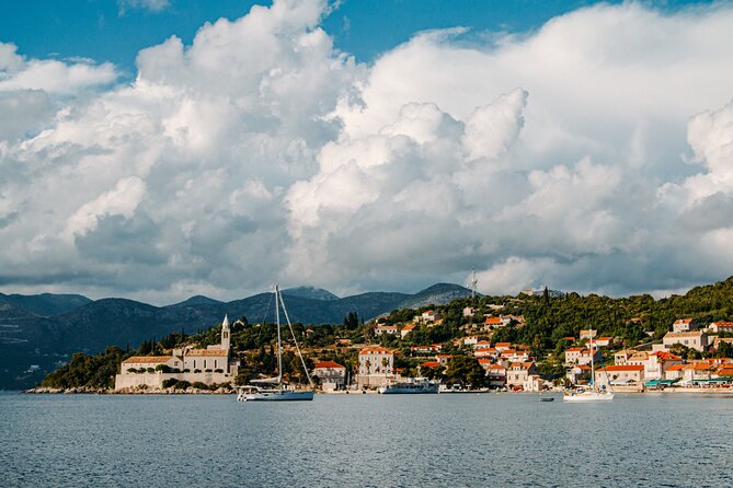 Luxury Elaphite Islands half day Cruise with lunch Apreamare - The Value Math, Is $889.37 Per Person Actually Fair?