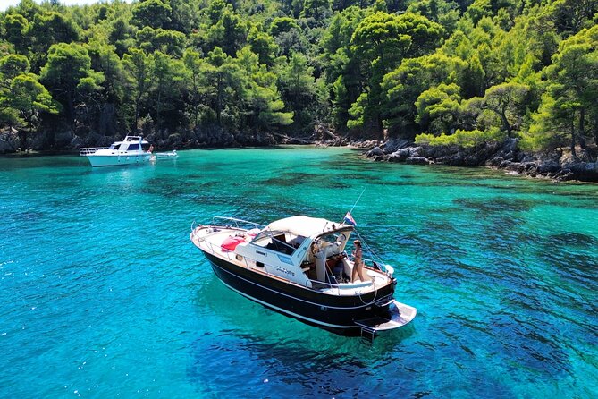 Luxury Private Boat Tour to Elaphiti Islands - Captain Robert’s calm handling and real flexibility