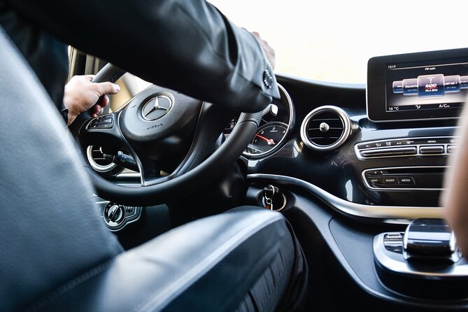 Luxury private transfer: Split Town to Split airport - Key things that make this transfer work well