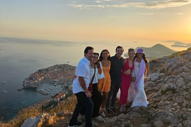 Luxury Sunset Tour with Wine Tasting - The best part: 45 minutes of sunset wine tasting