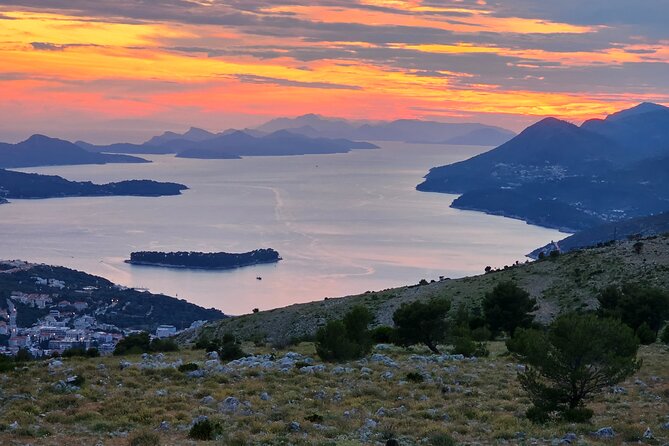Luxury Sunset Tour with Wine Tasting - Private tour value: paying for focus, not crowds