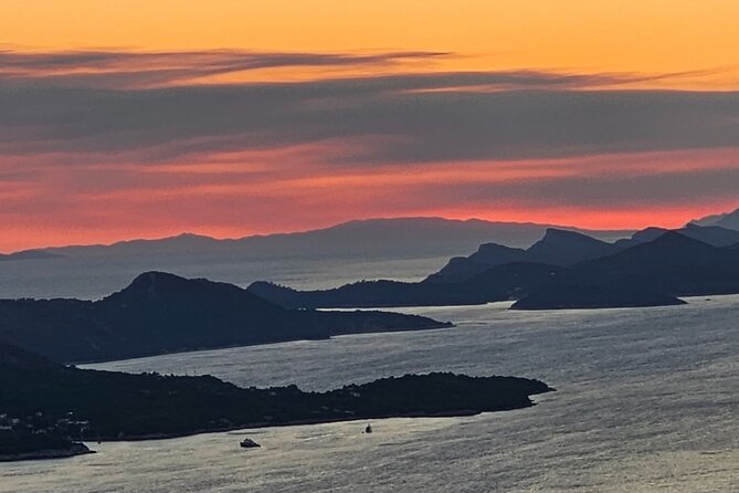 Luxury Sunset Tour with Wine Tasting - Pickup and timing: smooth start, no guessing