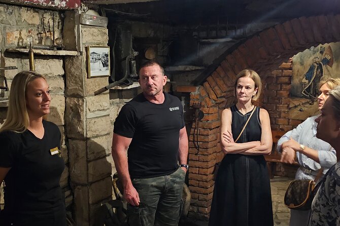 Luxury Wine and Oyster tasting - Stop 2: Miloš Winery Tastings and the Pelješac Winemaking Process