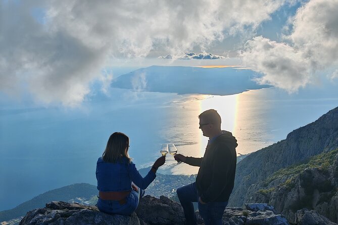 Makarska: Baggy Skywalk & Biokovo viewpoint Tour - What to pack for Biokovo Skywalk comfort