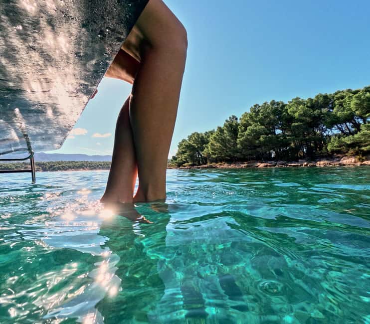 Makarska: Golden Horn Beach & Secluded Bays Speedboat Tour - What’s included, and what you must plan around yourself