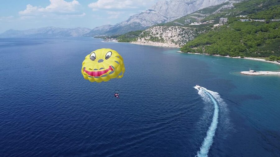 Makarska: Parasailing Experience - MPL Nautika - What to Bring, What to Wear, and What Not to Do