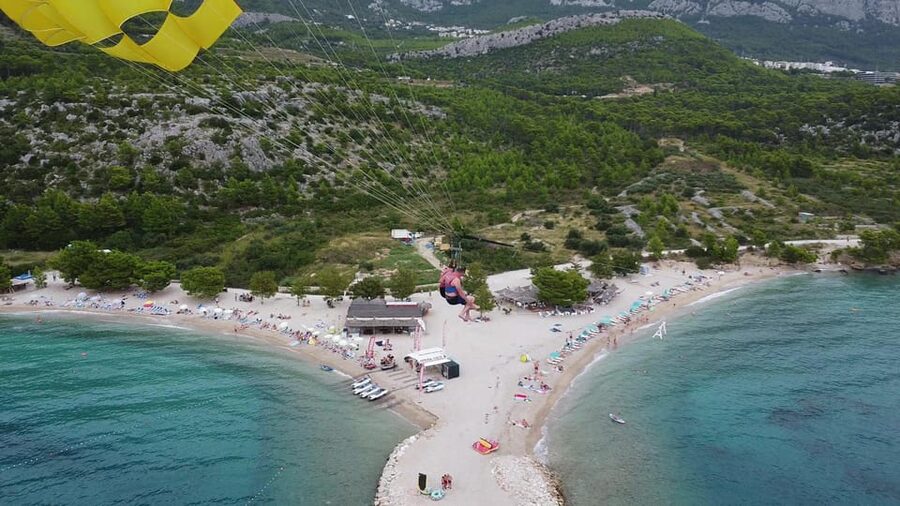 Makarska: Parasailing Experience - MPL Nautika - The Takeoff and Flight Over the Water