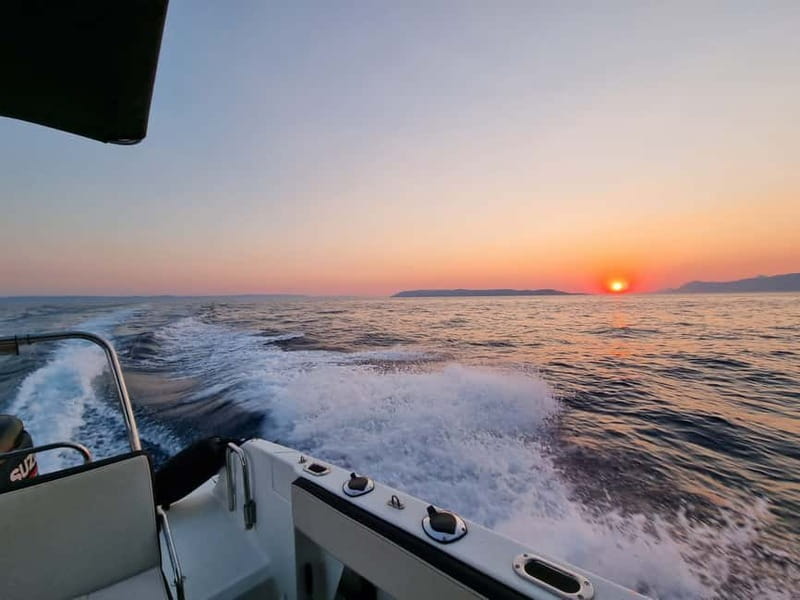 Makarska: Speedboat Sunset Tour to hidden bay on island Brač - Getting to Brač in time for the show