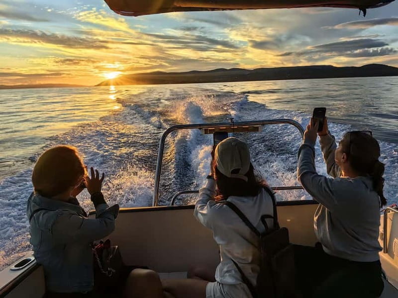 Makarska: Speedboat Sunset Tour to hidden bay on island Brač - Price and value: what $44 gets you