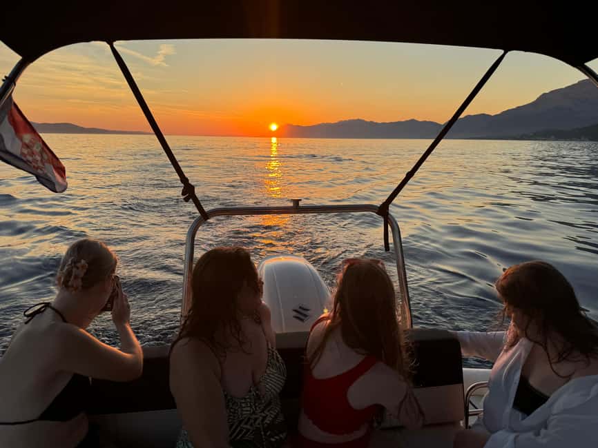 Makarska: Speedboat Sunset Tour to hidden bay on island Brač - Puntica Bay swim stop, snorkeling, and those beach swings